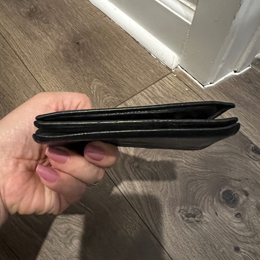 CHANEL Textured Black Leather Card Holder - Picture 8 of 10